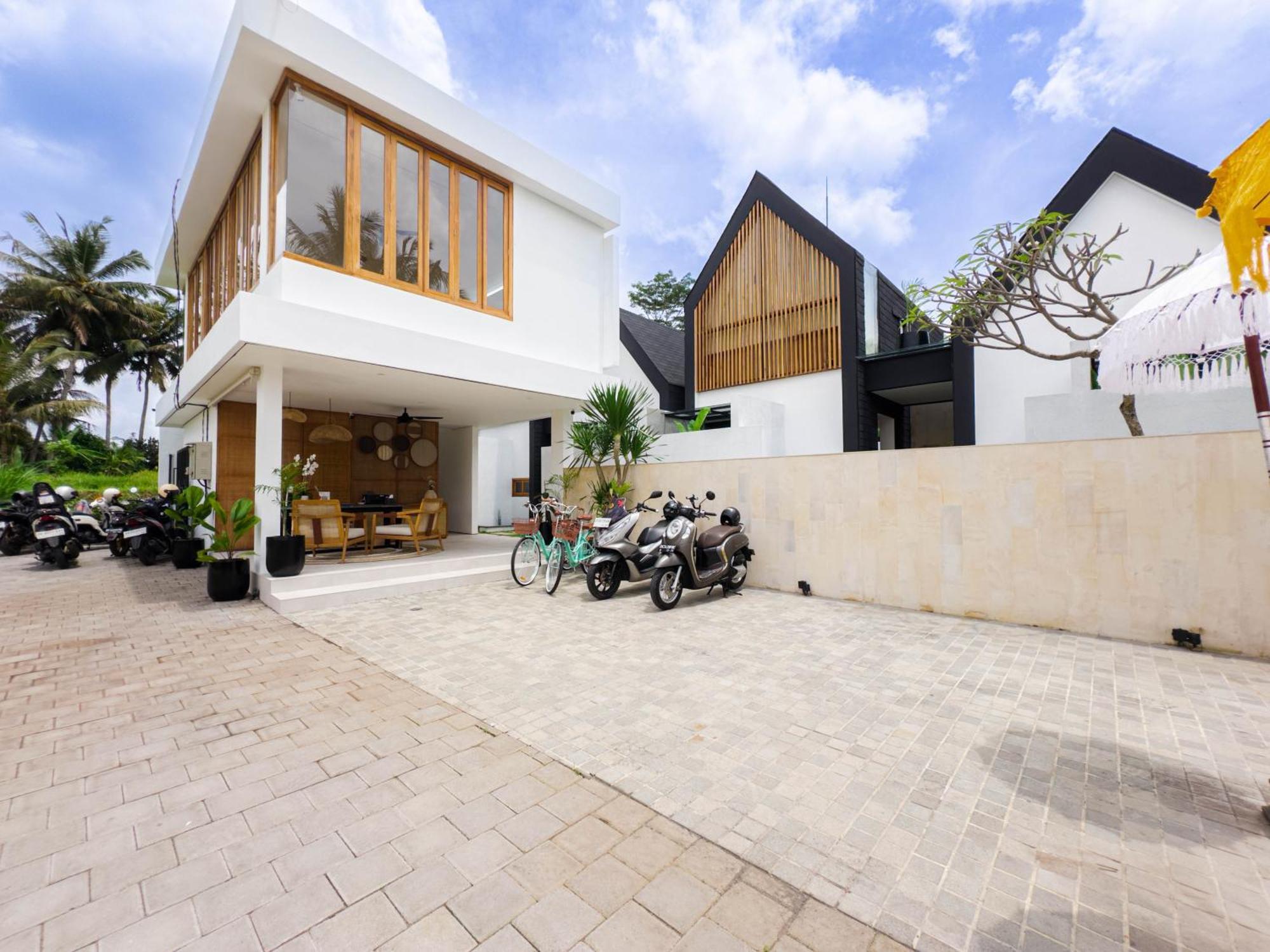 Tannari Villa Ubud Exterior photo
